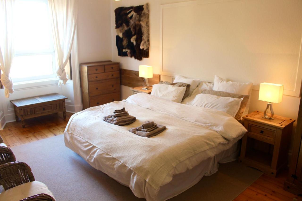 Lothian Road - Castle View Apartment Единбург Екстериор снимка