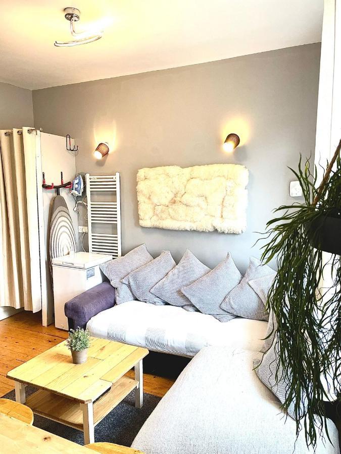 Lothian Road - Castle View Apartment Единбург Екстериор снимка